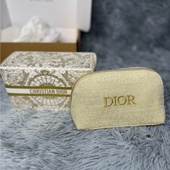 Dior Makeup Bag Limited Edition Holiday color. Bag Only - Picture 5 of 5